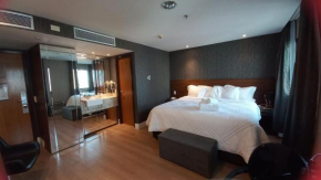 Flat no Bourbon Ibirapuera Moema